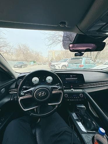 ежемесячно: Hyundai Elantra: 2020 г., 1.6 л, Автомат, Гибрид, Седан — 2