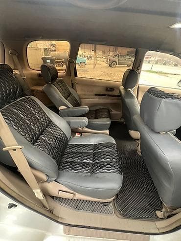 Toyota Gaia: 1999 г., 2 л, Автомат, Бензин, Вэн/Минивэн — 9