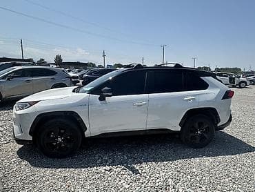 range rove: Toyota RAV4: 2020 г., 2.5 л, Автомат, Гибрид, Кроссовер — 2