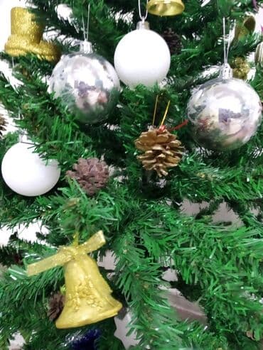 цена елка на новый год: Продаётся ёлка . В подарок игрушки ✅ Состояние отличное. Собирается — 2