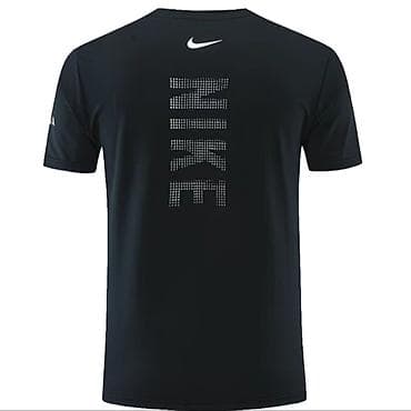 Куртки: Футболки — 2