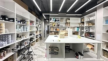 италиянский квартал: Аренда офисов, 100 м², В жилом комплексе, С отдельной кухней, С отдельным входом, С отдельным сан узлом — 1