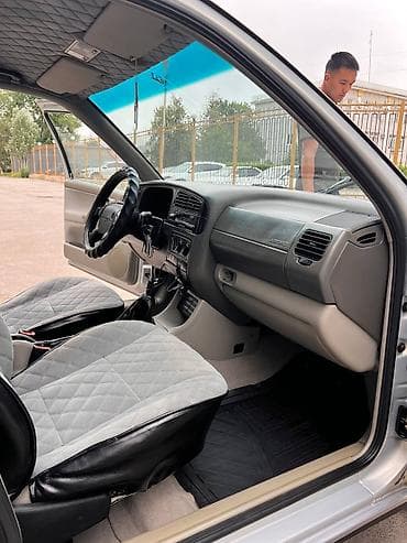 венто моно: Volkswagen Vento: 1997 г., 1.8 л, Механика, Бензин, Седан — 9