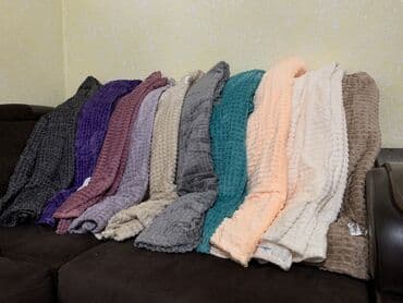 угловой диван в гостиную: Плед, Все сезоны, Фактурный — 3