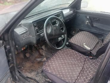 люки крыши: Volkswagen Golf: 1990 г., 1.6 л, Ручные, Бензин, Хэтчбэк — 5