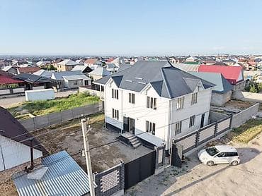 дом туз: 🔥 Срочно продаётся большой двухэтажный дом в Ак-Ордо 3! 🏡 Просторный — 2