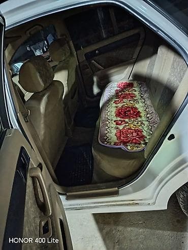 яндекс бренд наклейка: Daewoo Lacetti: 2005 г., Механика, Седан — 1