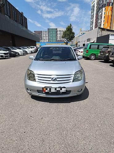 echo platz: Toyota Ist: 2003 г., 1.5 л, Автомат, Бензин, Хэтчбэк — 1