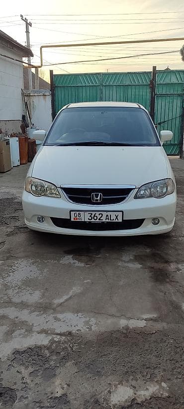 Honda Odyssey: 2002 г., Седан