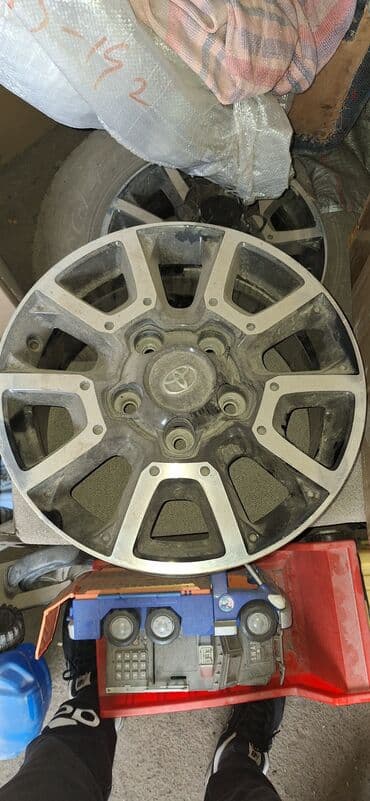 диски на тайоту ист: Литые Диски R 18 Toyota, Комплект, отверстий - 6, Б/у — 3