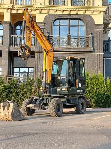 кун трактора: Экскаватор, Hyundai, Колесный — 1