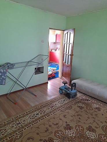 Дома: 80 м², 4 комнаты, Забор, огорожен — 4