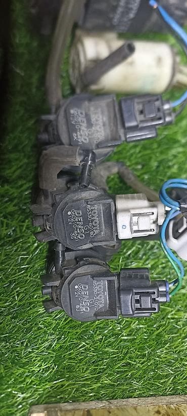 step: Оригинальные моторчик стеклоочистителя на Тойота Камри 35 40 50 55 — 2