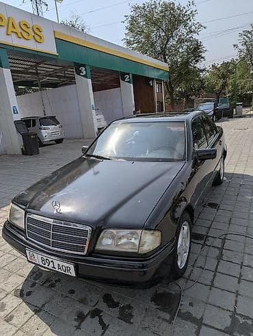 Продажа авто: Mercedes-Benz C-Class: 1993 г., 1.8 л, Механика, Бензин, Седан — 2