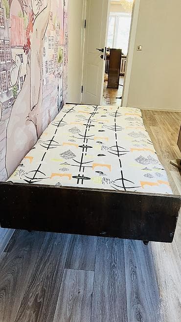 sofa bed: Односпальная кровать в классическом стиле. - Размер спального места — 9