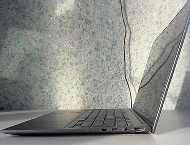 Ноутбуки и аксессуары: Ультрабук, Б/у, Intel Core Ultra 7 — 7