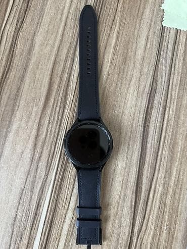 Умные часы Самсунг Galaxy Watch 6 с круглым сенсорным экраном и