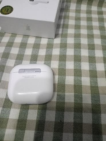 Наушники: Беспроводные вкладыши наушники, Apple, AirPods 4, Б/у — 6