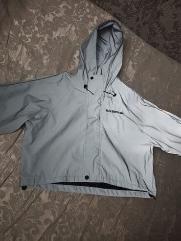 Айымдардын бут кийими: Ветровка молодедюжная, очень модная, цвет шикарный.на 13-20лет — 4