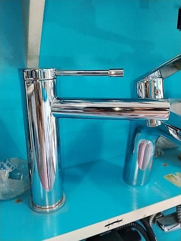 silver kitchen: Смеситель для раковины (однорычажный), хром - Современный — 1