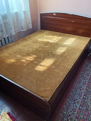 divan lalafo: Кровать двуспальная с матрасом. - Корпус из ЛДСП под древесный — 2