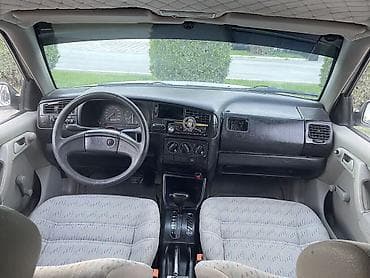5 5 compressor: Volkswagen Golf: 1993 г., 1.8 л, Автомат, Бензин, Хэтчбэк — 5