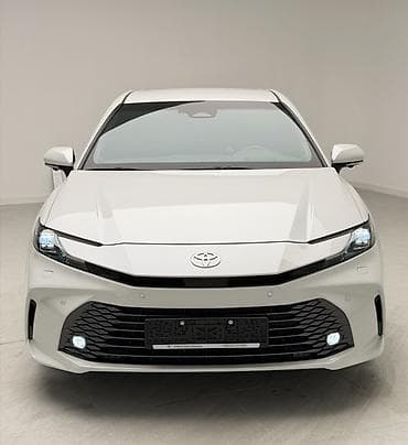 toyota aurus: Toyota Camry: 2025 г., 2.5 л, Вариатор, Гибрид, Седан — 1