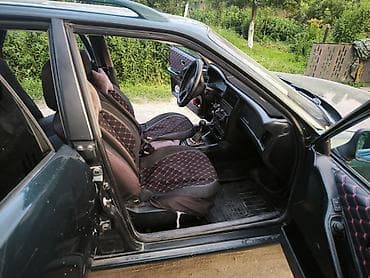 поло радиатор: Audi 80: 1993 г., 2 л, Механика, Газ, Универсал — 8