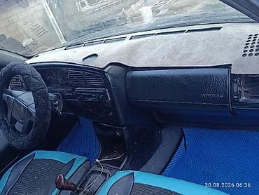 Volkswagen Passat: 1989 г., 1.8 л, Механика, Бензин, Универсал — 7