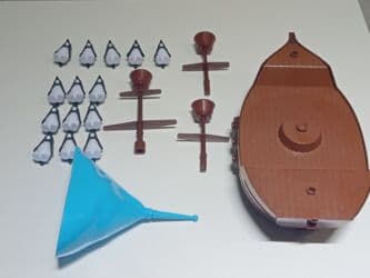 пистолет стреляет орбизами: Настольная игра «Пингвины на корабле» — баланс и веселье для всей — 1