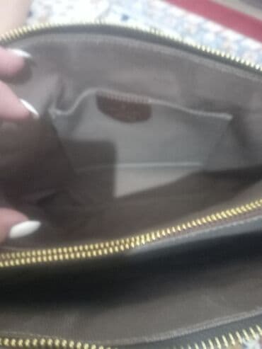 сумка клатч б у: ЛуиВитон покупала в Абаде ГУМе за 3190 т.с качество отличная. Новая — 4