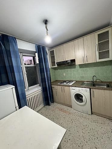 4: 1 комната, 42 м², 4 этаж, Косметический ремонт — 1