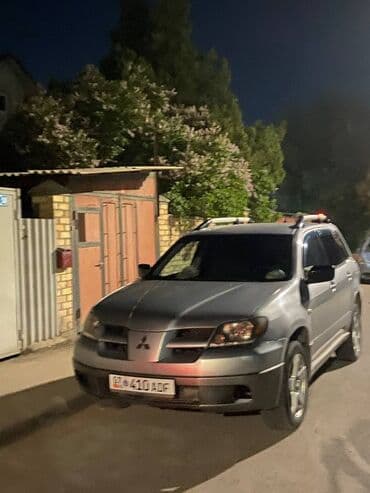 Mitsubishi Outlander: 2003 г., 2 л, Механика, Бензиновая, Кроссовер