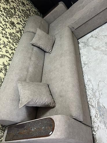 дедиский диван: Угловой диван, C подушками, Трехместный — 6