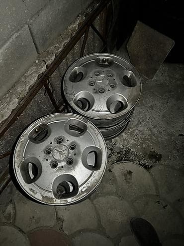 Литые Диски R 15 Mercedes-Benz, Комплект, отверстий - 5