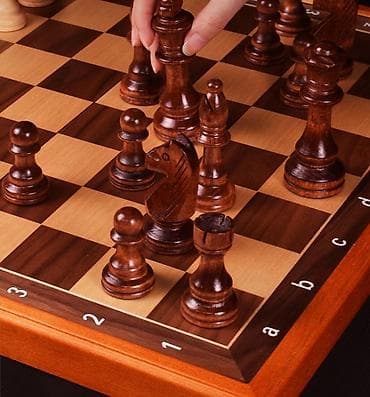 Электротранспорт: Деревянные шахматы из дуба (большой размер) Размер доски: 48 × 48 см — 6