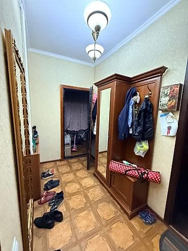 микр 12: 5 и более комнат, 150 м², 106 серия, 1 этаж, Косметический ремонт — 2