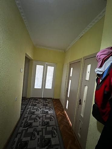 квартиры ленинский: 3 комнаты, 73 м², 105 серия, 2 этаж, Косметический ремонт — 1