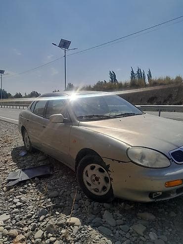 авто симулятор: Daewoo Leganza: 1997 г., 1.6 л, Бензин, Седан — 4
