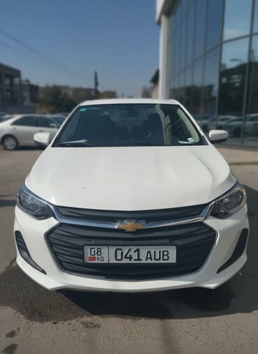 срочно продаю в связи с переездом: Chevrolet : 2020 г., 0.1 - engine capacity л, Автомат, Бензин, Седан — 1