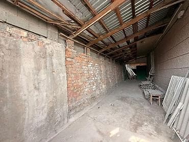 Гаражи: Дом с большим гаражом под автобизнес | 102 м² | 4 сотки 📍 Продаётся — 9