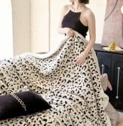 стандартные размеры одеял: Плед, Новый, Все сезоны, Двусторонний, Плюшевый — 5