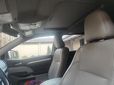 Toyota Highlander: 2018 г., 3.5 л, Автомат, Бензин, Кроссовер — 10