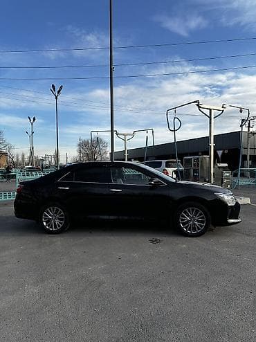 Транспорт: Toyota Camry: 2016 г., 2 л, Типтроник, Бензин, Седан — 5