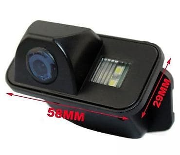 Камера заднего вида с интегрированной LED‑подсветкой (габарит под