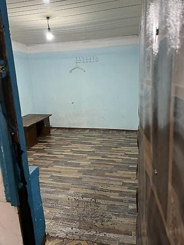 аренда в тц: 20 м², С мебелью — 1