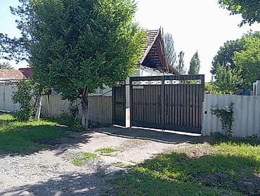 орловский: Дом с участком и хозяйственными постройками - Частный дом с двором — 1