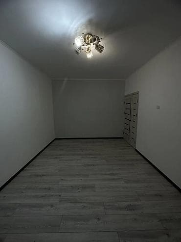Недвижимость: 1 комната, 35 м², 105 серия, Кок-Жар мкр 105 серия, 9 этаж, Свежий ремонт — 3