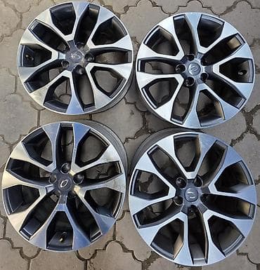 monoblok r18: Литые Диски R 18 Hyundai, Комплект, отверстий - 5 — 1