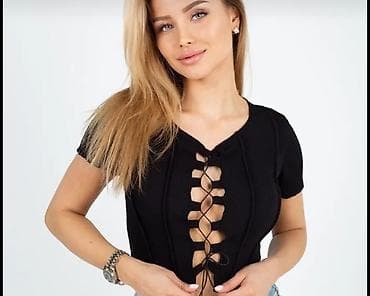 Топ женский, черный, с короткими рукавами и декоративной шнуровкой at lalafo.kg Топ женский, черный, с короткими рукавами и декоративной шнуровкой